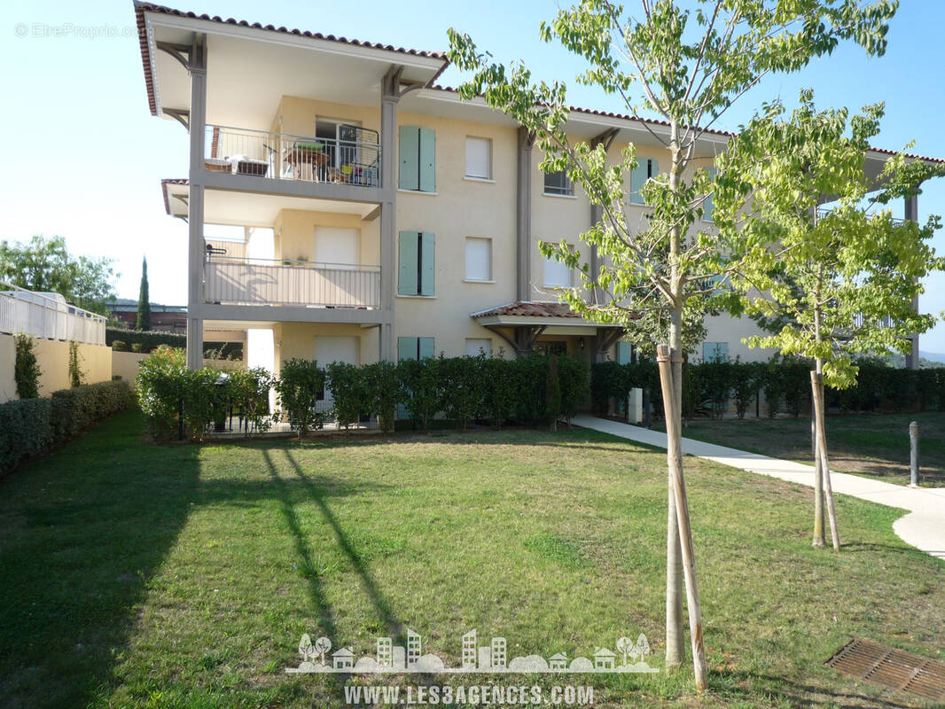 Appartement à LA CROIX-VALMER