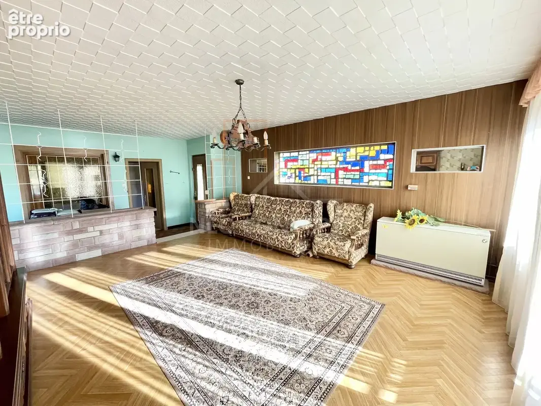 Maison de type 7 pièces avec 5 chambres de 168,78 m² habitables à HAGUENAU. - photo 2