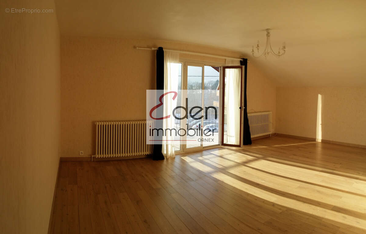 Appartement à GEX