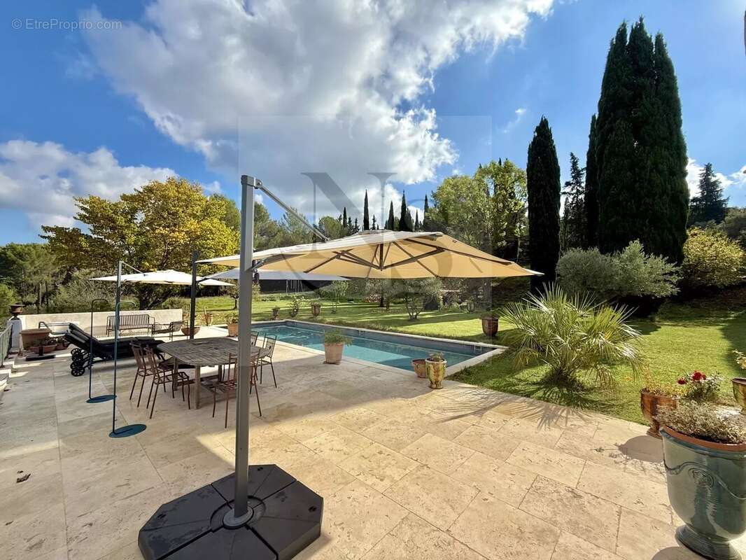 Maison à AIX-EN-PROVENCE