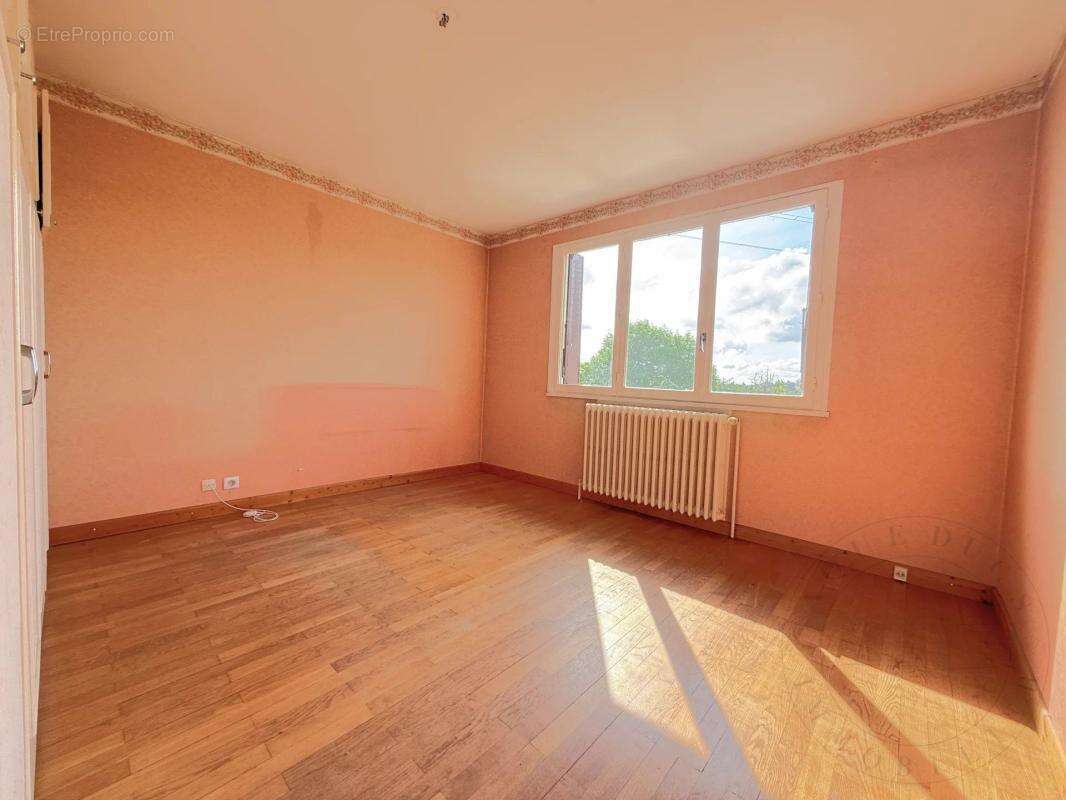 Maison à POLLIONNAY