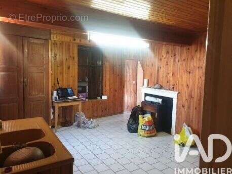 Maison 80 m² à Arsonval  - photo 4