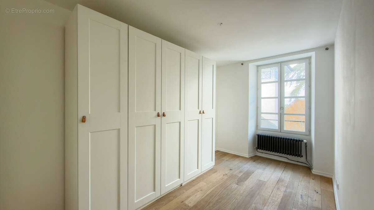 Appartement à VETRAZ-MONTHOUX
