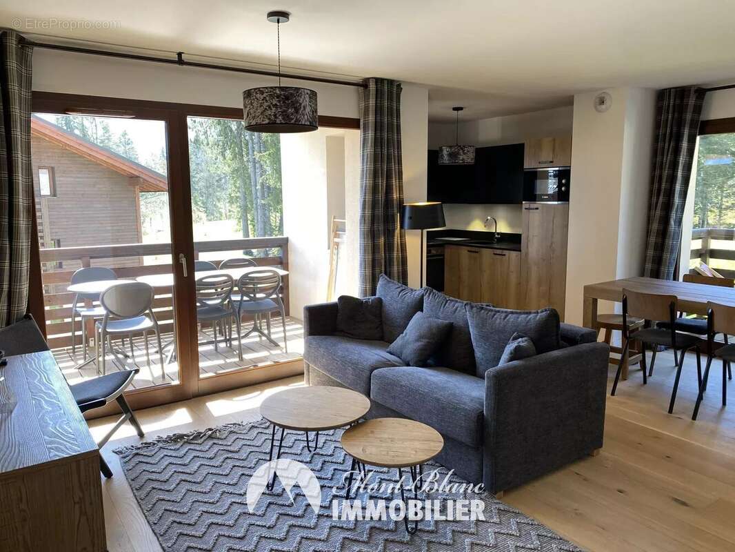 Appartement à COMBLOUX