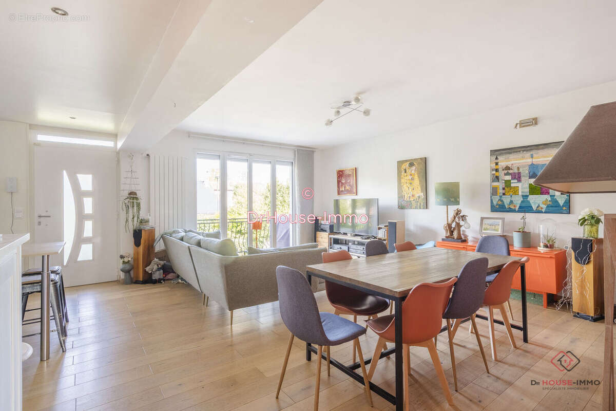 Maison à FONTENAY-SOUS-BOIS