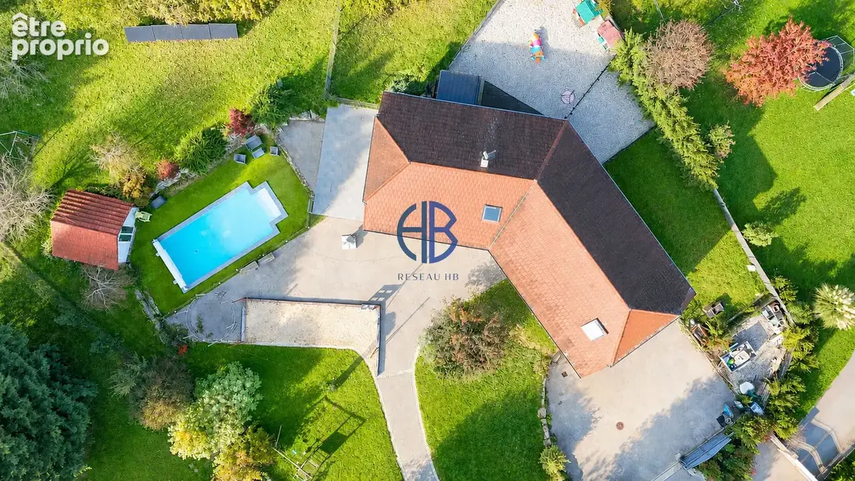 Photo Maison à Corbelin au prix de 469 000€