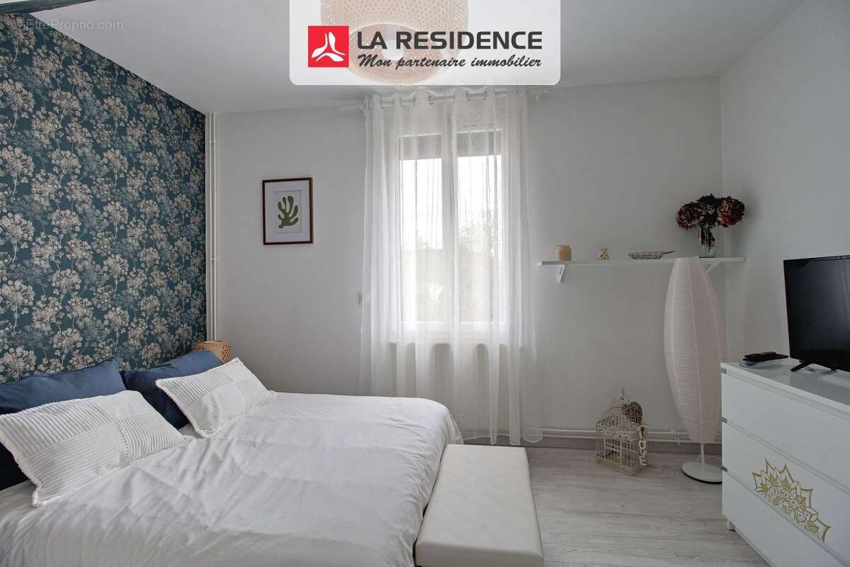 Maison 154 m² à Oissel  - photo 9