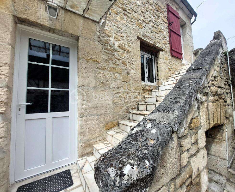 Maison à BURY