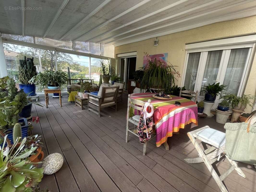 Maison à LA SALVETAT-SAINT-GILLES