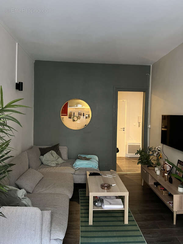 Appartement à PARIS-7E