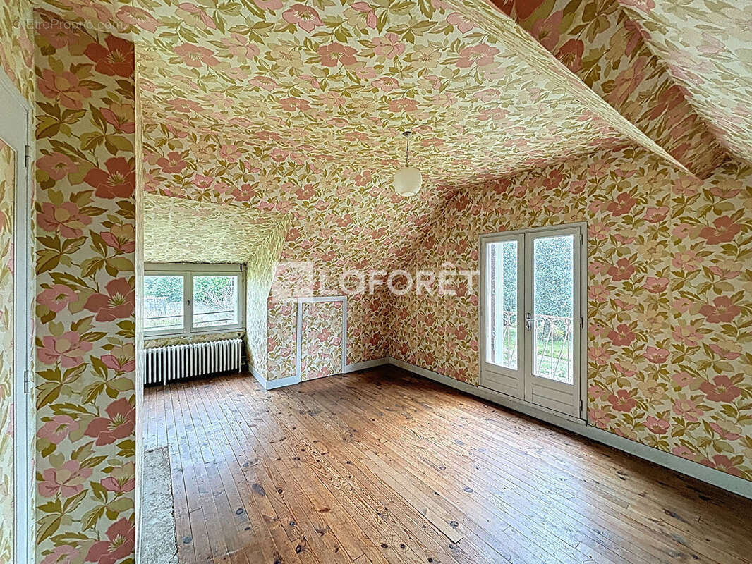 Maison à LA COULONCHE