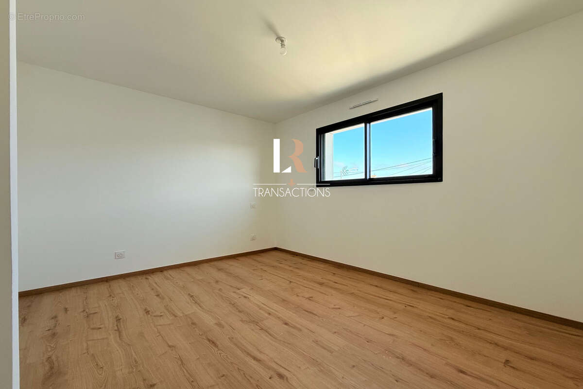 Maison à LA ROCHELLE