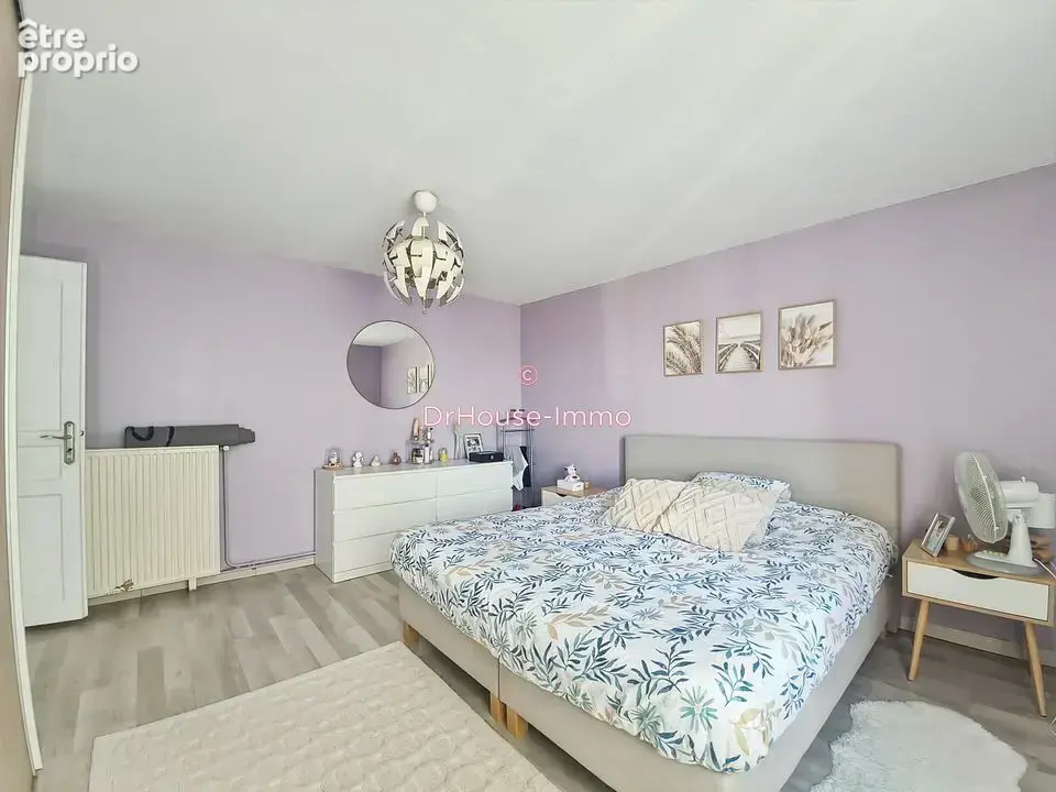 Maison 6 pièces 156 m² à vendre à La Ricamarie (42150) - photo 7
