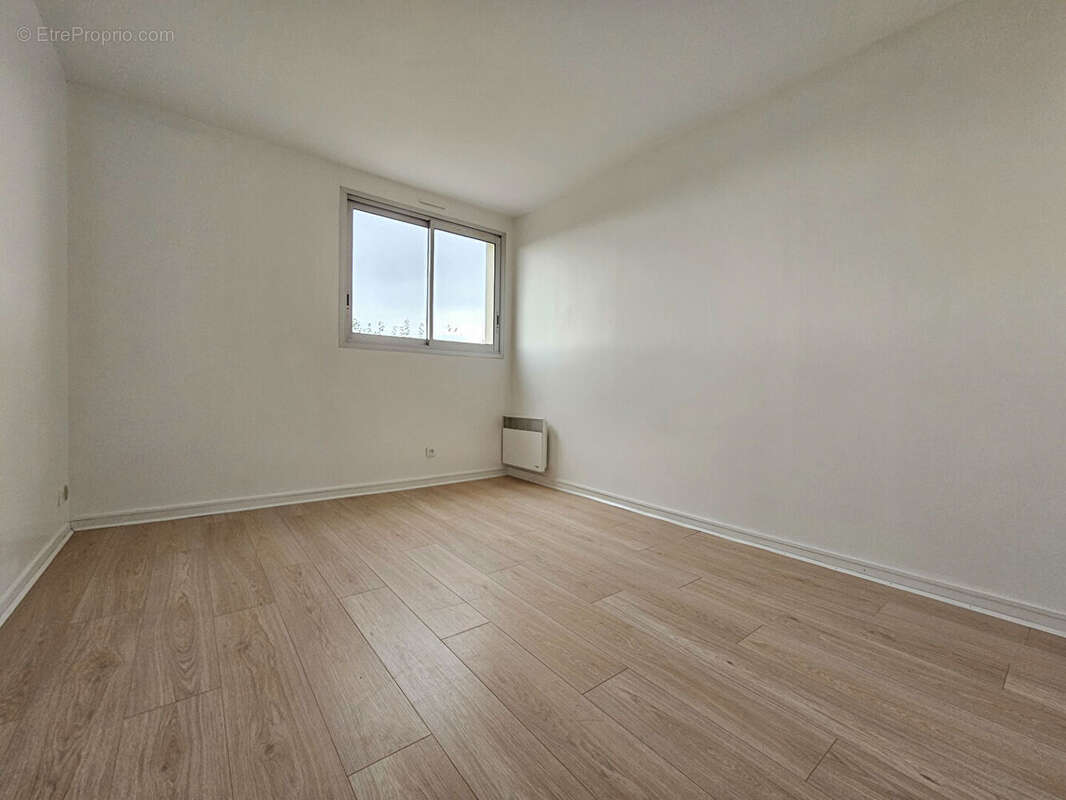 Appartement à LE MESNIL-ESNARD