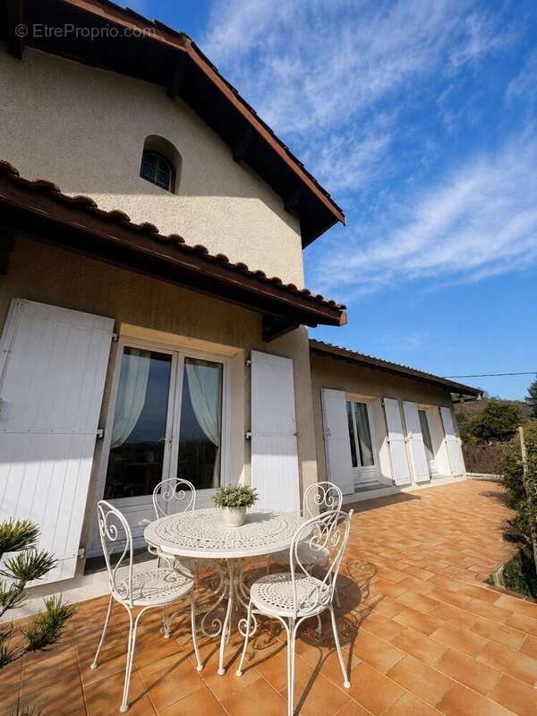 Maison 124 m² à Saint-Barthelemy  - photo 3