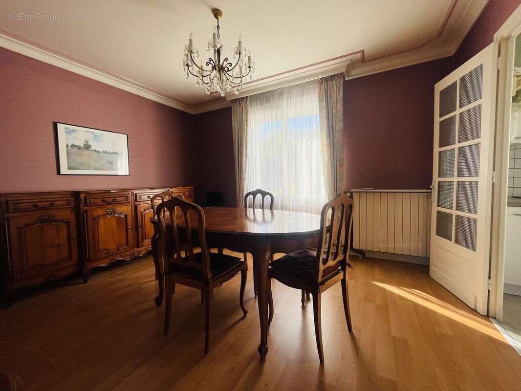 Maison 117 m² à Jumilhac-Le-Grand  - photo 6