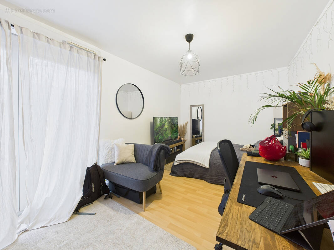 Appartement à SAINT-GERMAIN-LES-CORBEIL