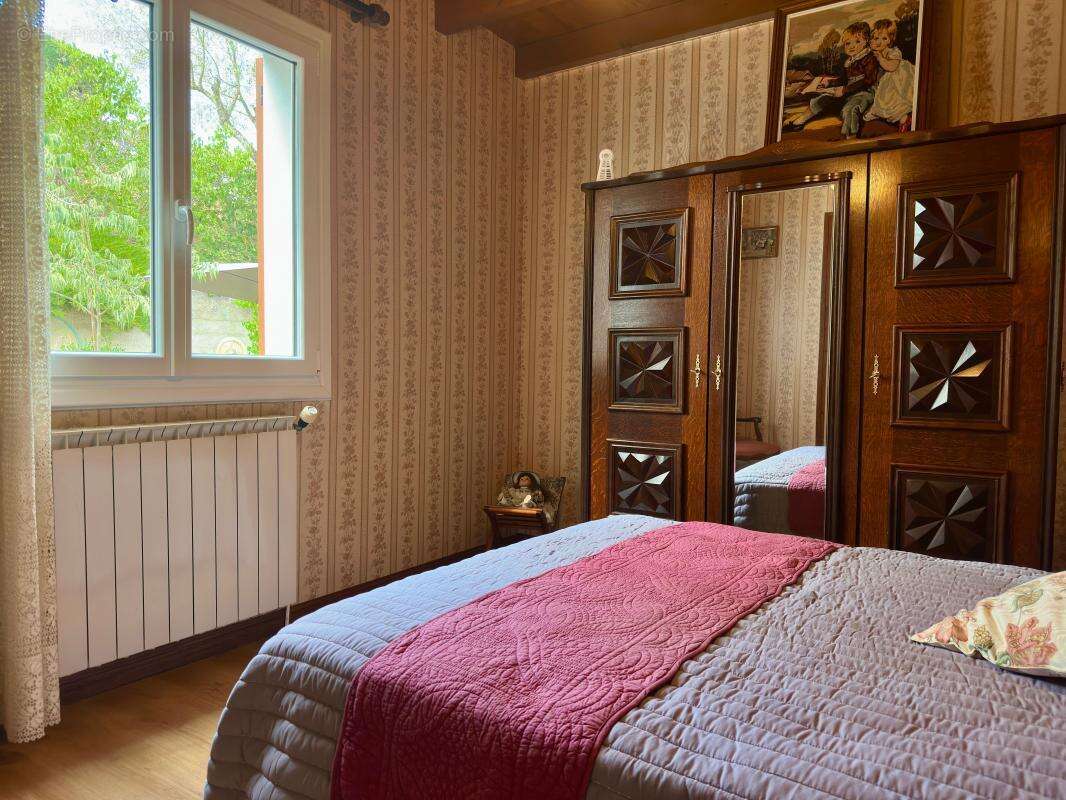 2 VILLAS  avec beau terrain et piscine - photo 26