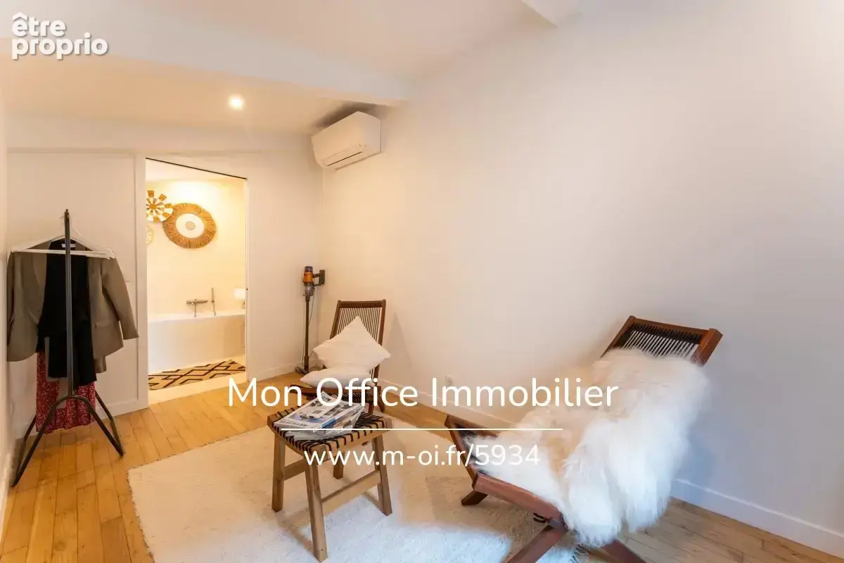 Référence : 5934-NFI. - Loft 4 pièces + double box + extérieur - photo 12