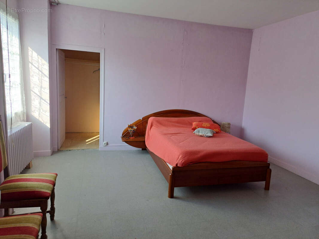 Maison à SAINT-CALAIS