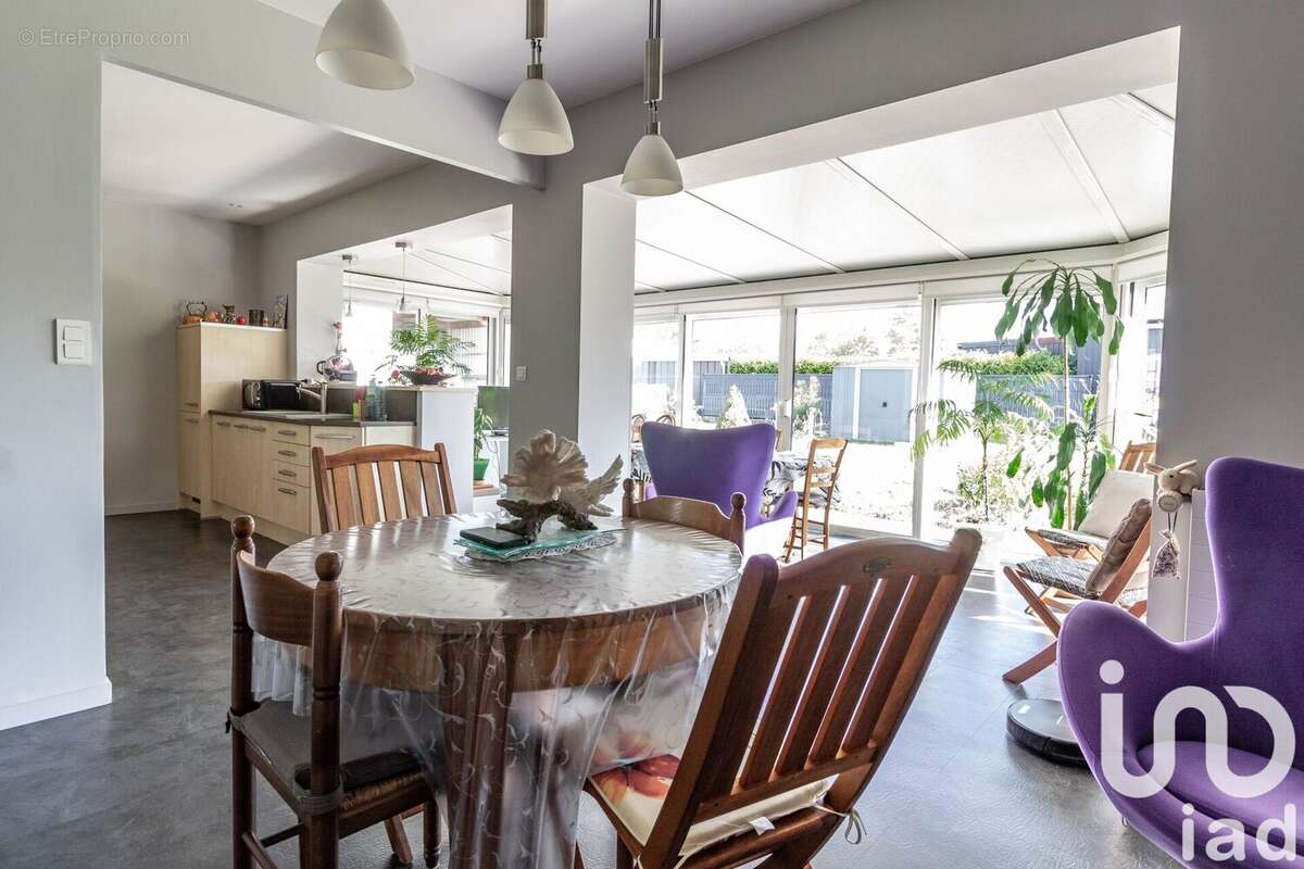 Photo 9 - Maison à BEAULIEU-SOUS-LA-ROCHE