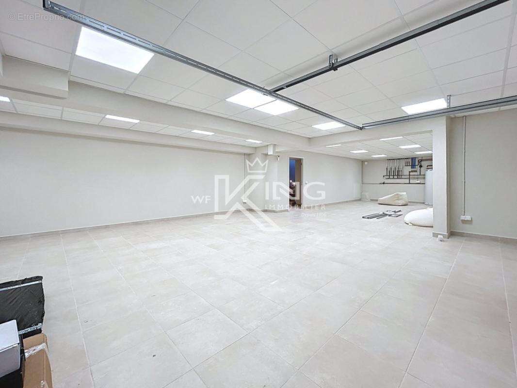 Saint Raphael Valescure, calme absolu, superbe villa - photo 14