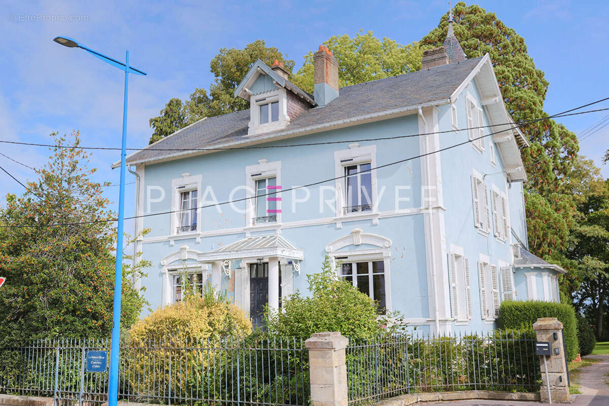 Maison à THAON-LES-VOSGES