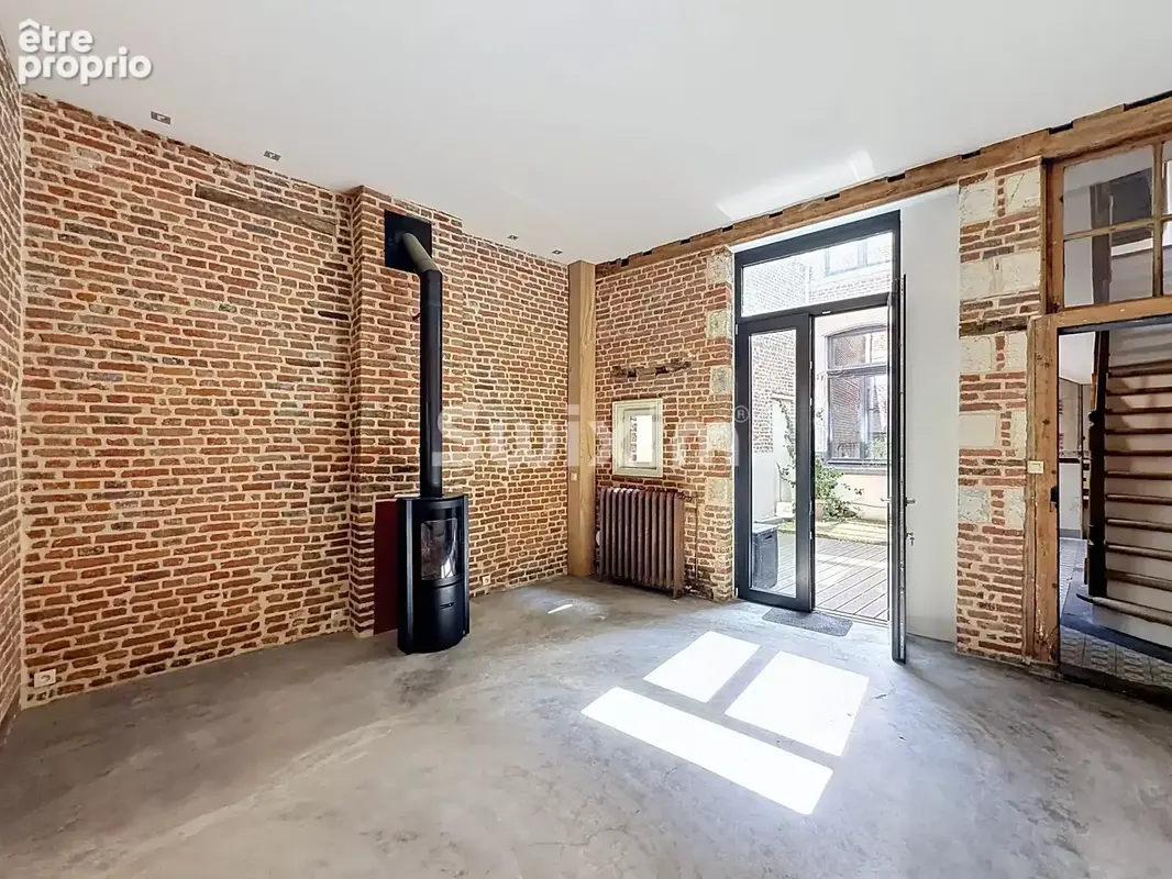 Lille — Vieux-Lille — Cachet — 5 chambres - photo 4