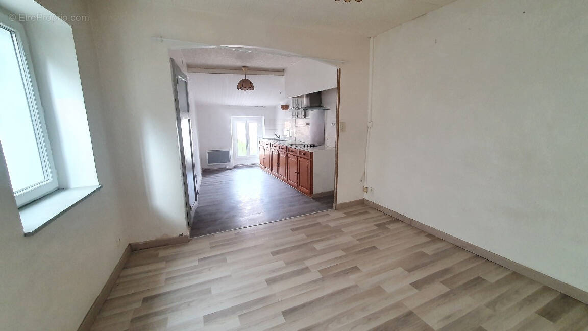 Appartement à SAINT-AFFRIQUE