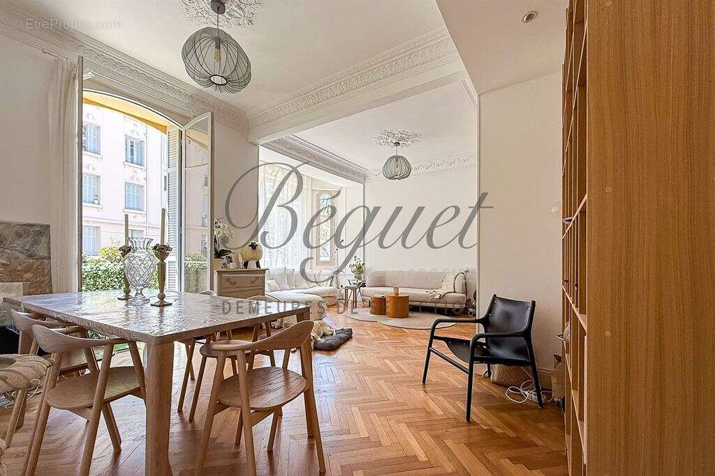 France Côte d'Azur, Nice, Quartier des Fleurs, 4 pièces 104 m² - 2 chambres - photo 2