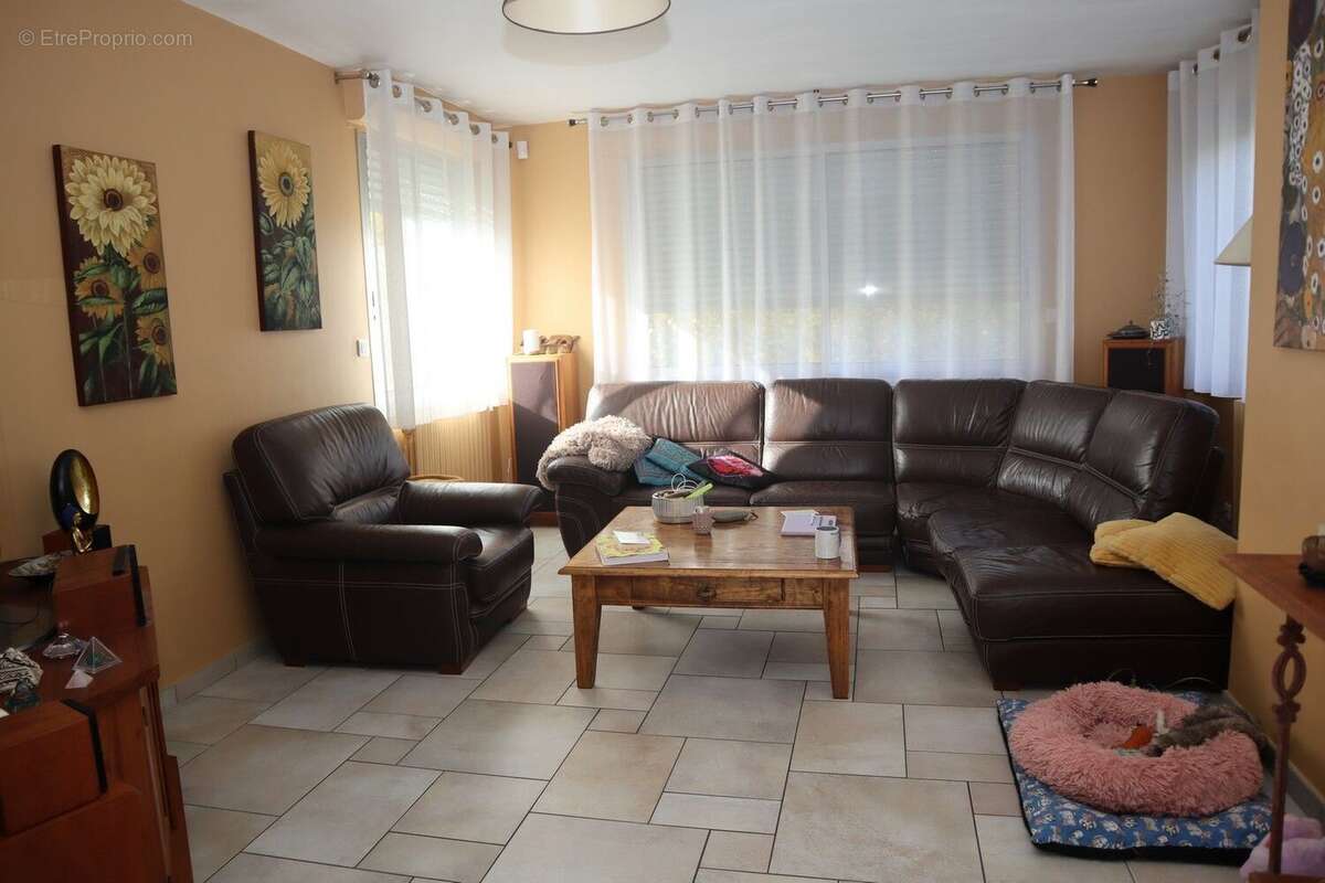 Maison à VILLEMANDEUR