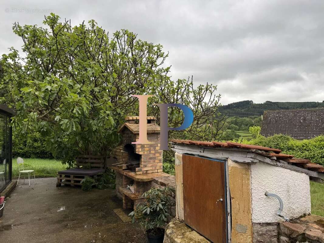 Maison à COUBLANC