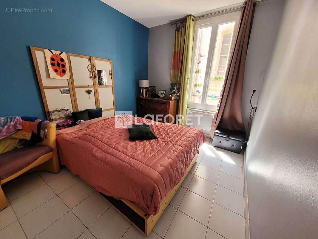 Appartement T3 avec terrasse - photo 5