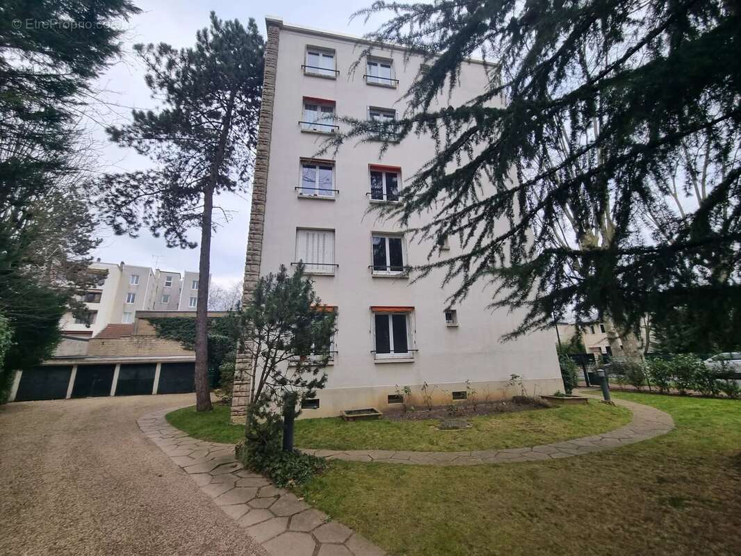 Appartement à LE VESINET