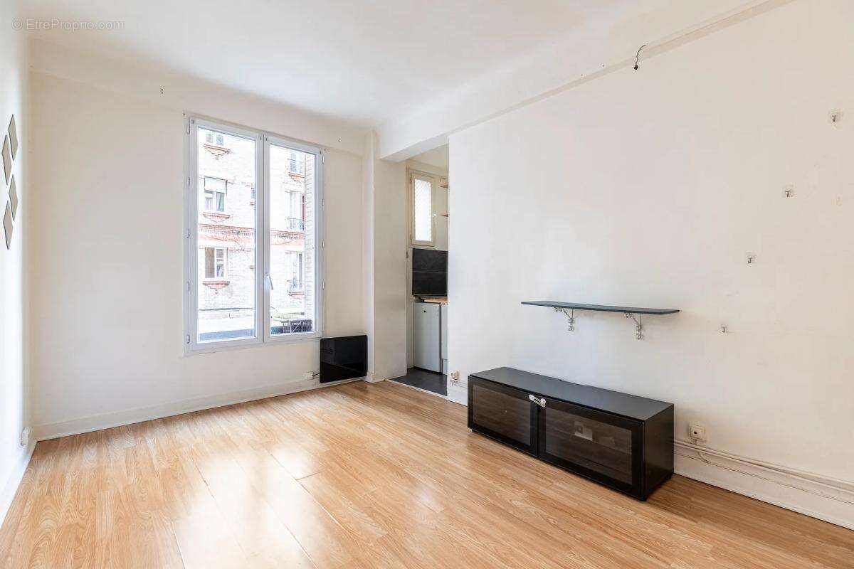 Appartement à PARIS-19E