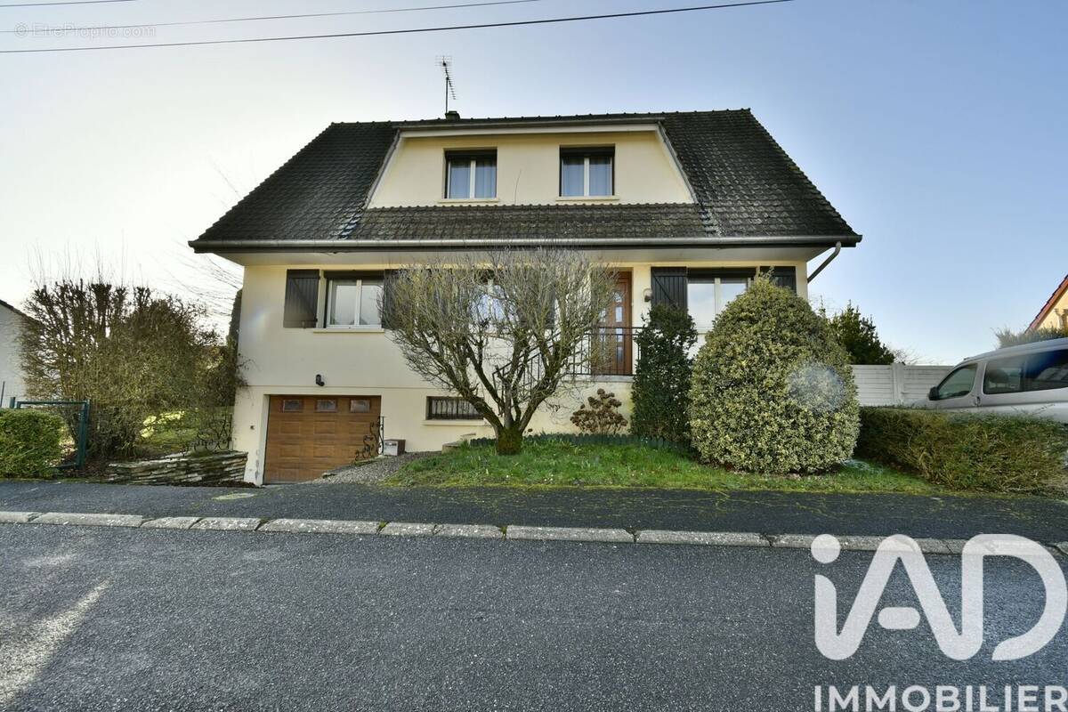 Photo 1 - Maison à CUVILLY