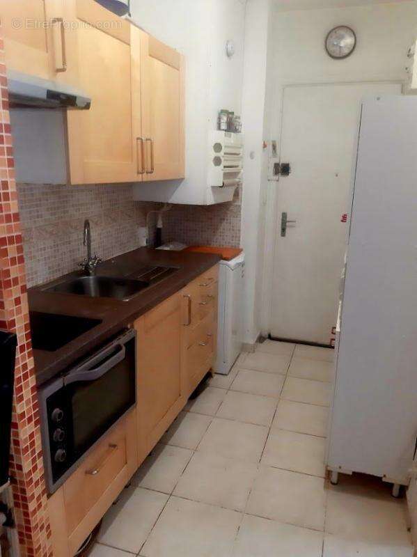 Studio A Vendre avec une terrasse de 20 m² et place de stationnement - photo 4