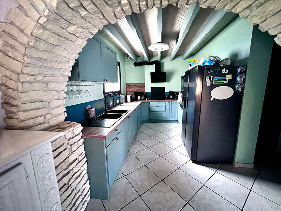 Maison à SALLES