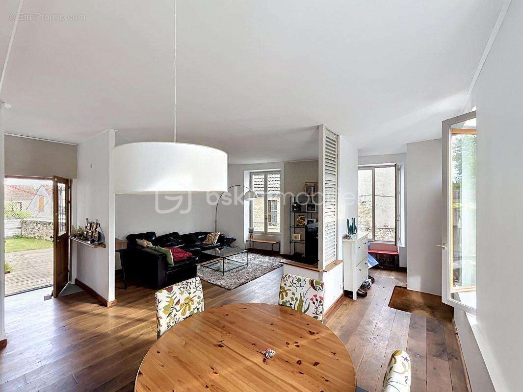 Maison à CERGY