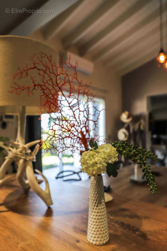 Maison à VAUX-SUR-MER