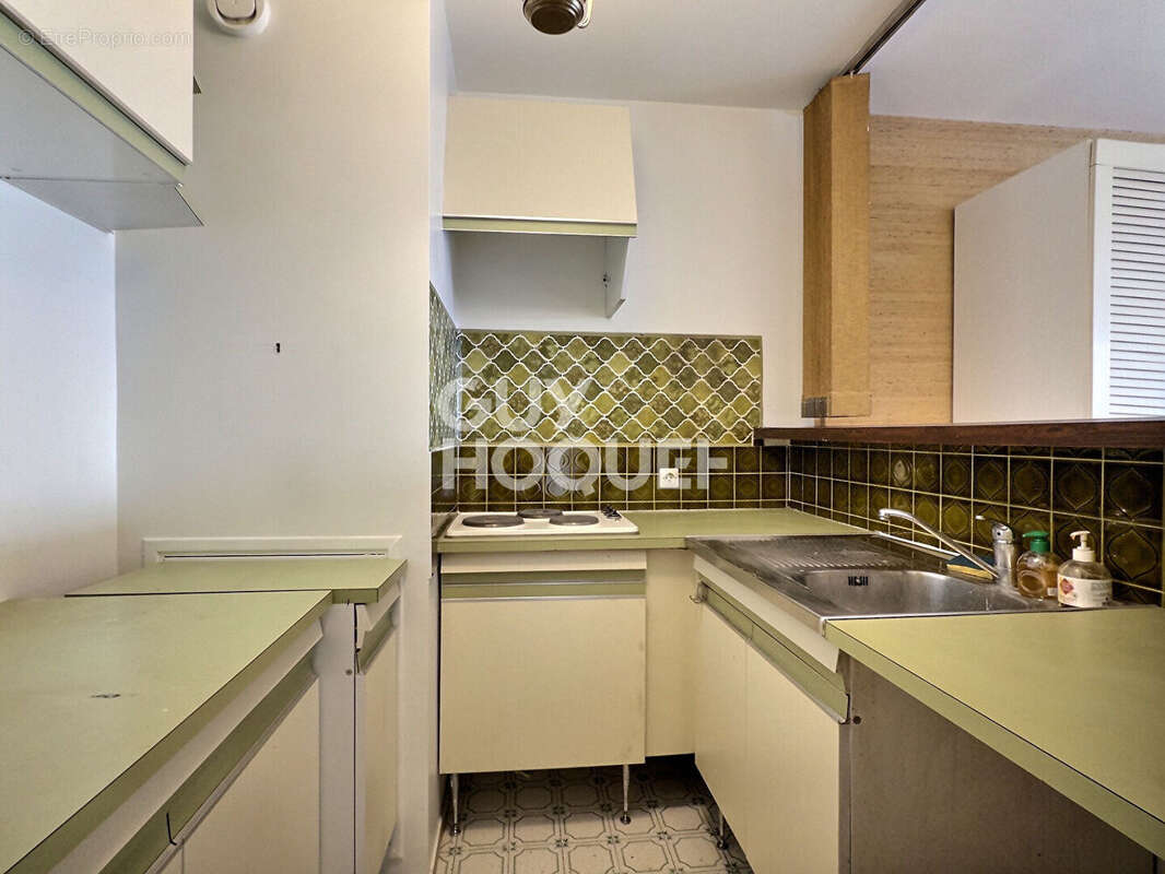 Appartement à MARSEILLE-8E