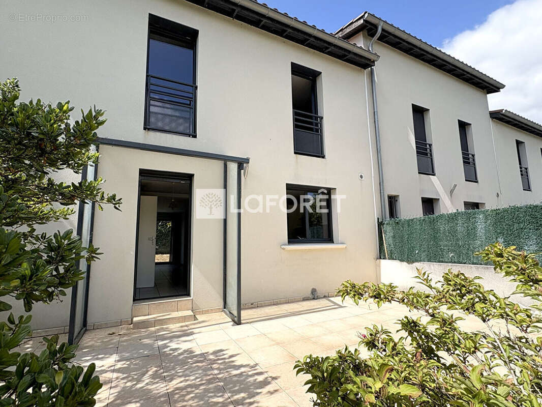 GIVORS : maison de 4 pièces (111m²) en vente - photo 11