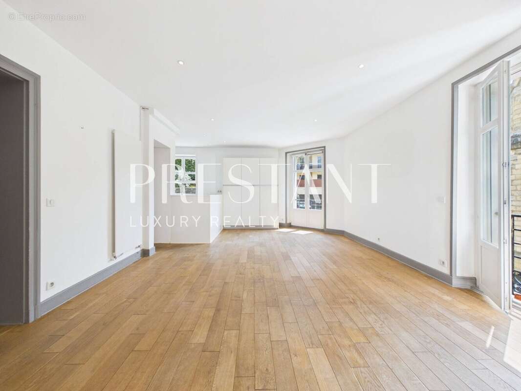 Biarritz saint-charles  appartement de charme,  tout-à-pied & parking - photo 2