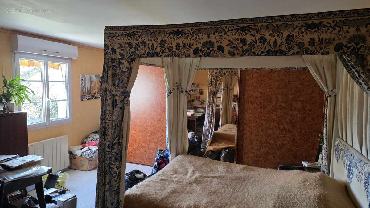 Maison à BESSE-SUR-BRAYE