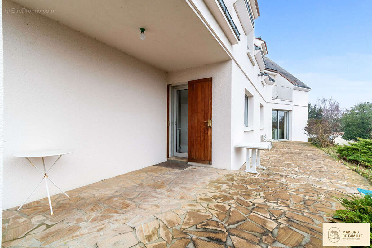 Maison à vendre Bougival - 203m2 - terrain- 908m2 - photo 3