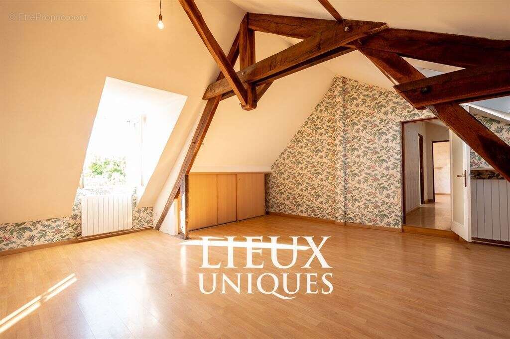 Lieux uniques ® x propriétés privées propose ancien couvent de 173 m² sur un terrain de 1.600 m² - a - photo 29