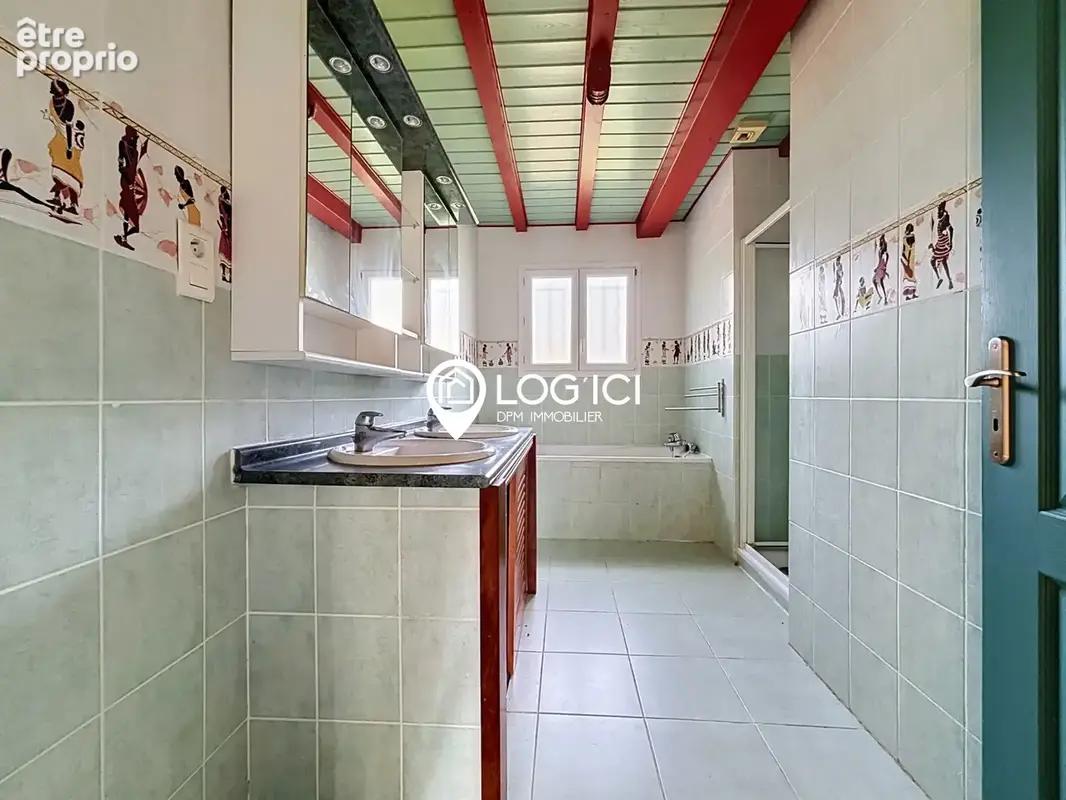 Maison récente 130 m2 avec grand séjour, 3/4 chambres, terrasse, jardin sur 1100 m2 de terrain - photo 14