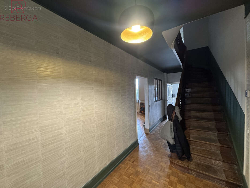 Maison 165 m² à Mazamet  - photo 15