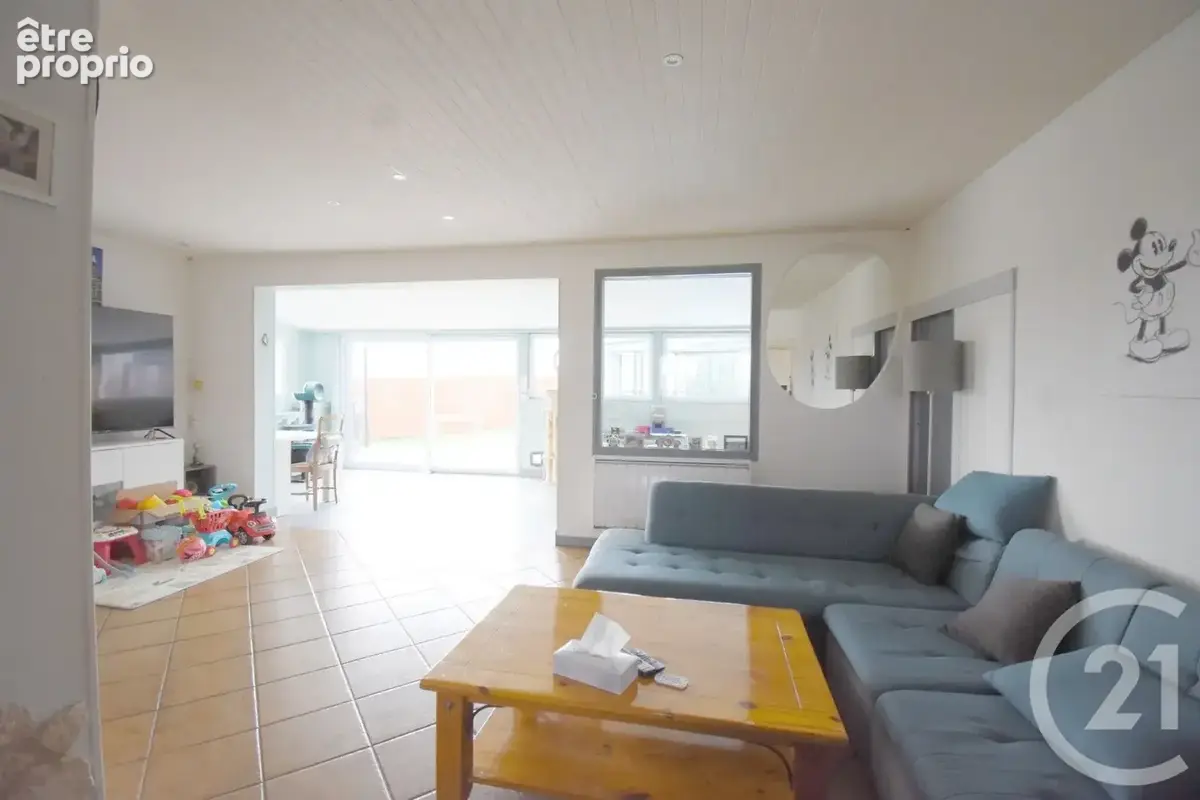 Maison 4 pièces 111 m² à vendre à Saint-Germain-Des-Fosses (03260) - photo 2