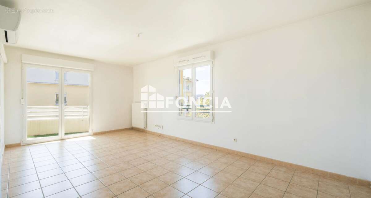 Appartement à MONTELIMAR